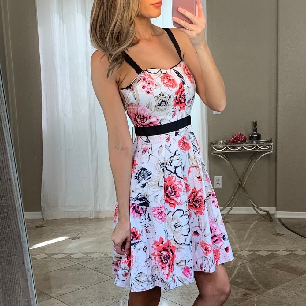 White House Black Market Floral Pink White Dress